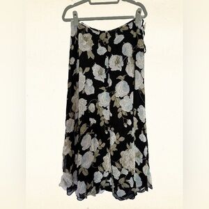 Ellen Tracy Vintage whimsigoth cottagecore black floral maxi skirt - Size Large